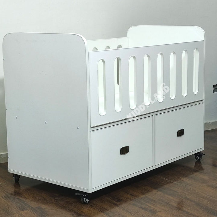 baby cot with drawers