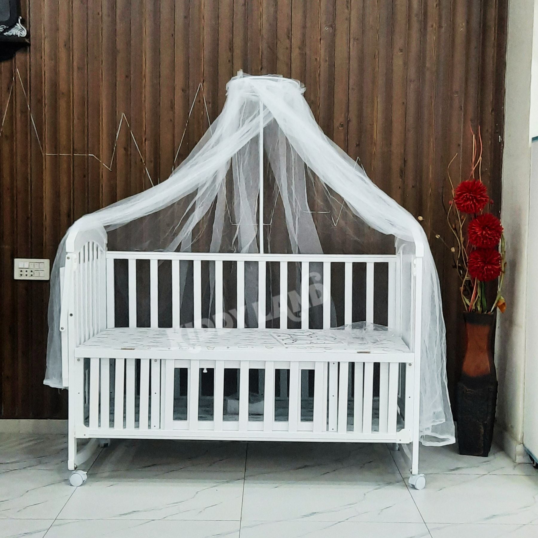 Insect Net Cot Premium Wooden Baby Cot with Mosquito Net & Feeding Tray