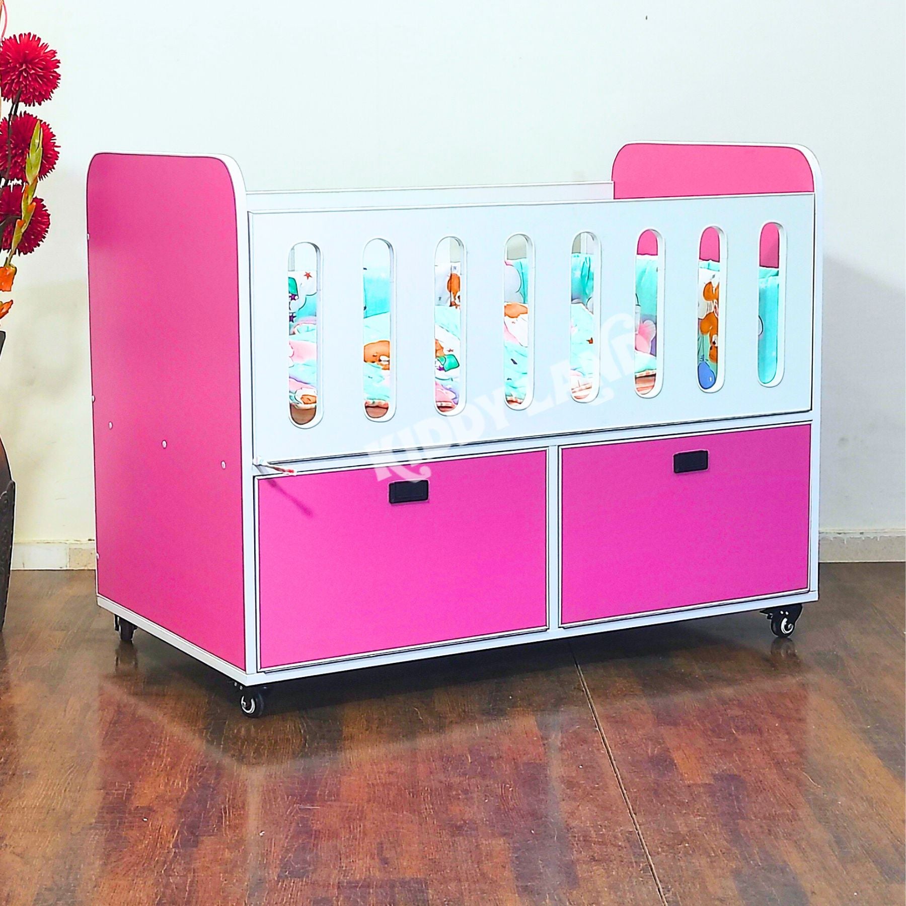 Beautiful Off White And Pink Color Newborn Baby Cot