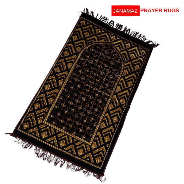 Beautiful Mahrab Print High Quality Prayer Mat