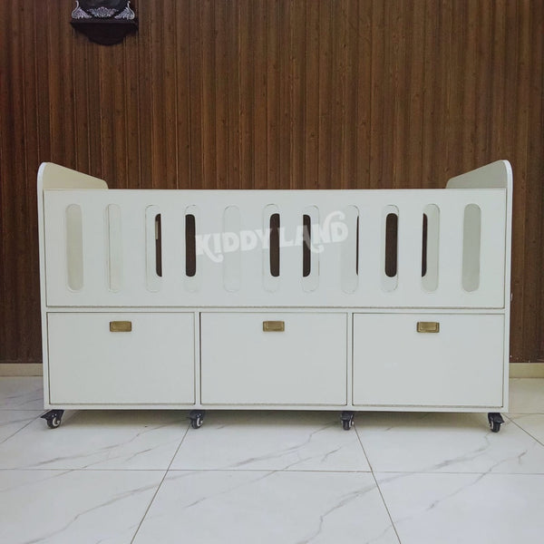 White Color Newborn Baby Cot
